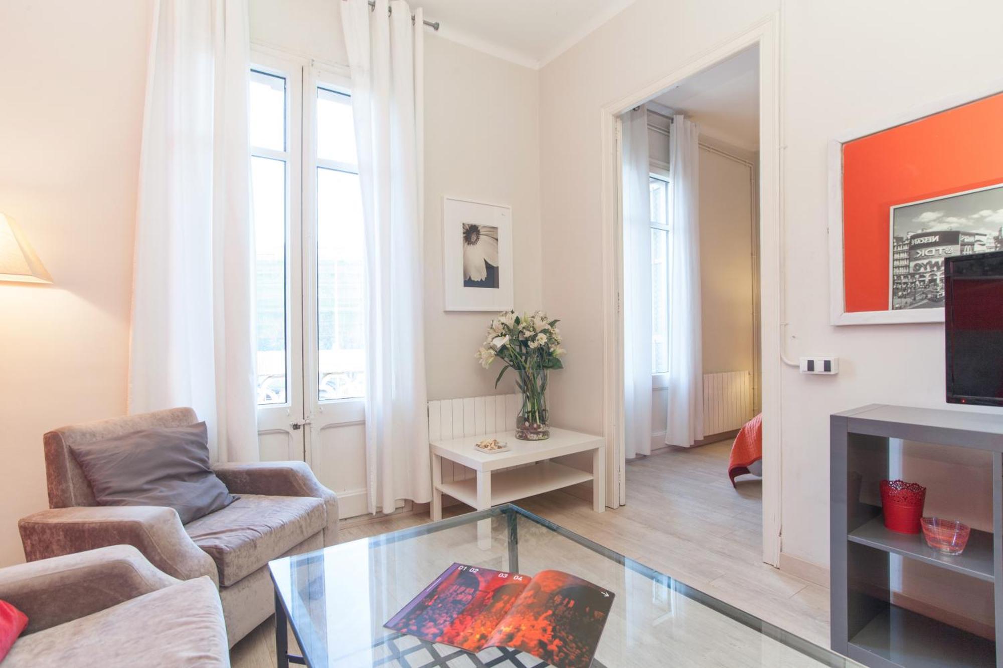 Housalia Sagrada Familia Barcelona Zimmer foto